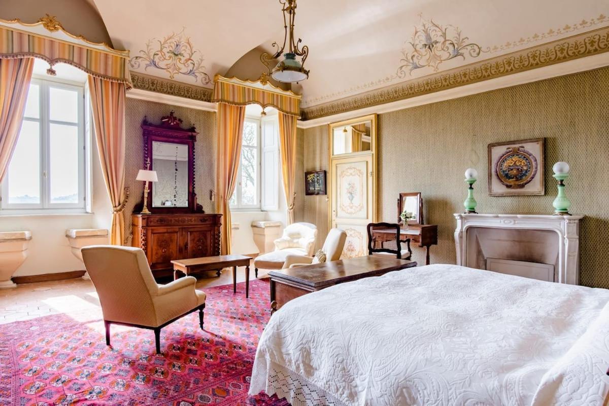 Bed and Breakfast Castello Di Coazzolo Neive Pokój zdjęcie